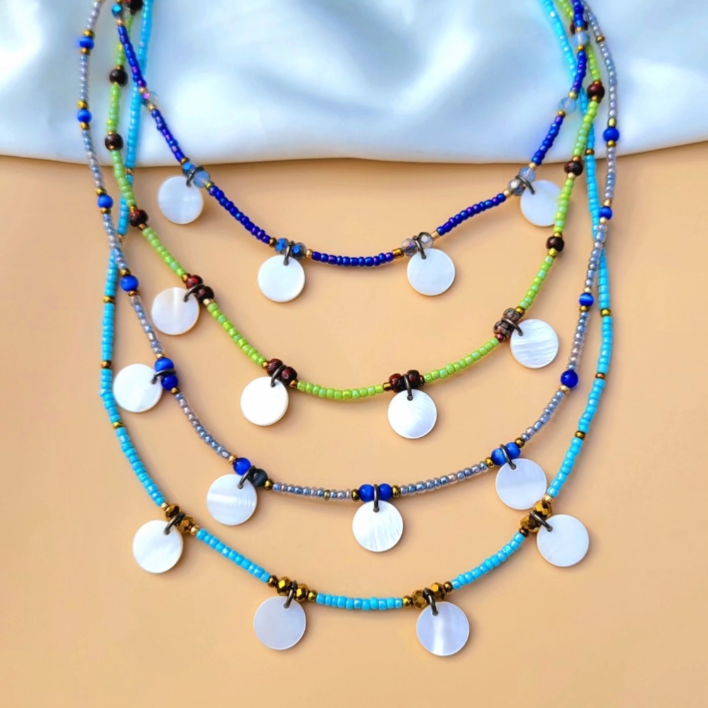 Handmade Freshwater Pearl Breaded Choker Necklace.